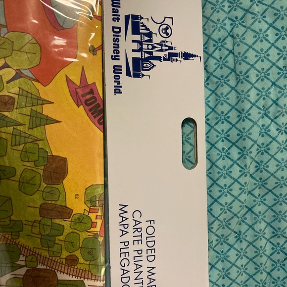 Disney parks map vault 50th anniversary replica of original park map - Picture 4 of 4